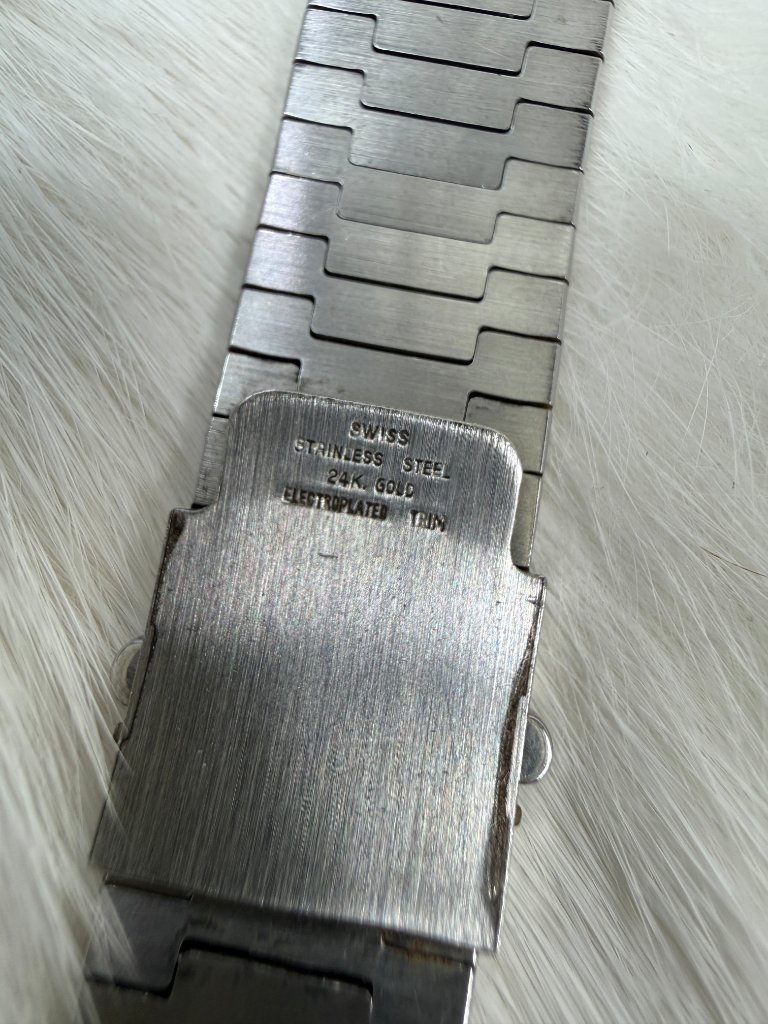 Vintage Ebel Stainless Steel & 24k Yellow Gold Electroplated Trim Wave Watch Ban — image 5 of 8